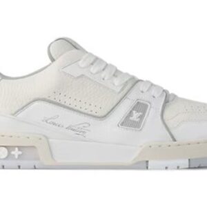 Louis Vuitton Trainer White Signature