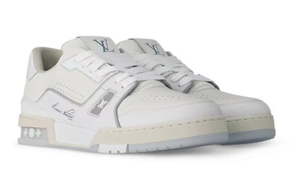 Louis Vuitton Trainer White Signature - Image 2