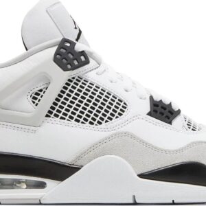 Air Jordan 4 Retro ‘Military Black’